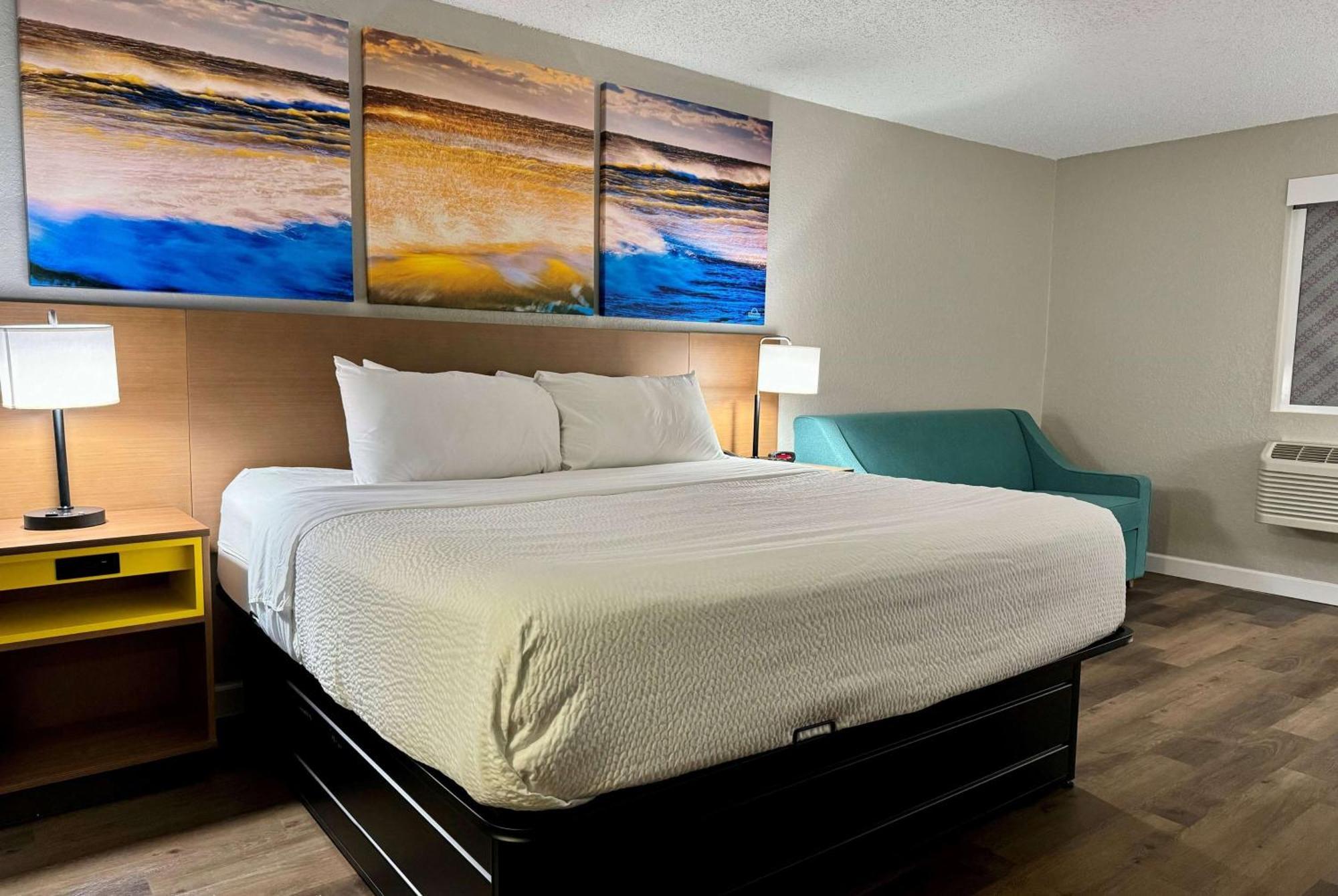 Hotel Days By Wyndham Sarasota I-75 Vamo