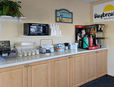 Days By Wyndham Sarasota I-75 Hotel